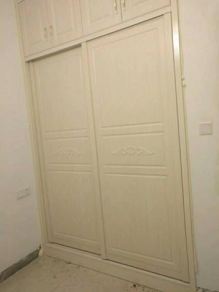 橡木家具衣柜成都定制家具厂